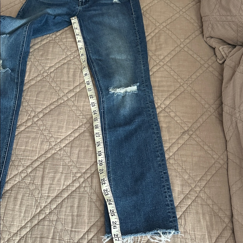 MOTHER mid rise dazzler in weekend warrior 
size 26 - Picture 7 of 8